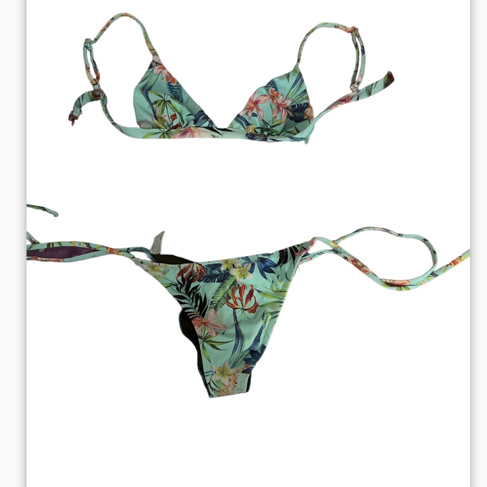 beachy bikini